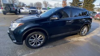 2018 Toyota RAV4 Limited in Alliston, Ontario - 4 - w320h240px
