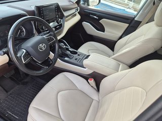2020 Toyota HIGHLANDER XLE in Temiskaming Shores, Ontario - 5 - w320h240px