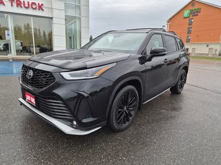 2023 Toyota Highlander XSE AWD in Temiskaming Shores, Ontario - 2 - w320h240px