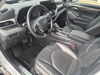 2023 Toyota HIGHLANDER HYBRID PLATINUM in Temiskaming Shores, Ontario - 6 - w320h240px