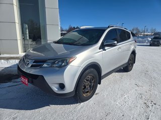 2015 Toyota RAV4 LE in Temiskaming Shores, Ontario - 2 - w320h240px