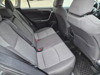 2020 Toyota RAV4 LE in Temiskaming Shores, Ontario - 6 - w320h240px
