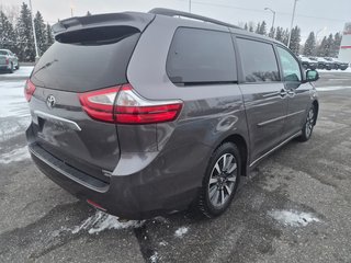 2018 Toyota SIENNA LIMITED in Temiskaming Shores, Ontario - 4 - w320h240px