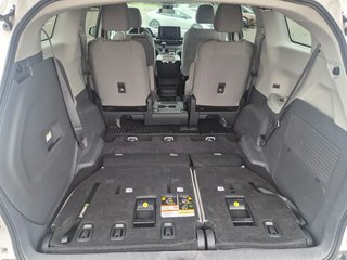 2023 Toyota SIENNA LE AWD in Temiskaming Shores, Ontario - 6 - w320h240px