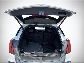 CADILLAC TRUCK XT5  2022 à North Bay, Ontario - 4 - w320h240px