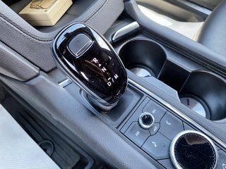 CADILLAC TRUCK XT5  2022 à North Bay, Ontario - 10 - w320h240px