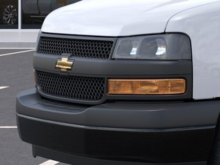 Chevrolet Express Cargo 2500  2025 à North Bay, Ontario - 13 - w320h240px