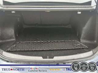 2017 Chevrolet Malibu in North Bay, Ontario - 6 - w320h240px