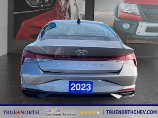 Hyundai Elantra  2023 à North Bay, Ontario - 3 - w320h240px