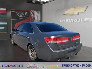 2011 Lincoln MKZ in North Bay, Ontario - 4 - w320h240px