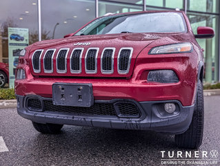 2015 Jeep Cherokee SPORT