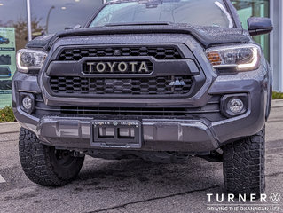 2022 Toyota Tacoma BASE