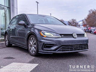 2019 Volkswagen Golf R BASE