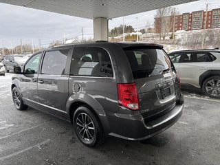 2018  Grand Caravan Crew Plus 2WD in Saint-Georges, Quebec - 5 - w320h240px