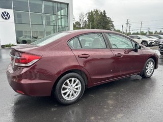 2015 Honda Civic Sedan 4dr Auto LX in Saint-Georges, Quebec - 6 - w320h240px