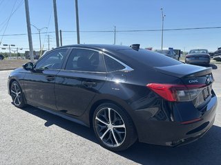 2022 Honda Civic Sedan Touring CVT in Saint-Georges, Quebec - 4 - w320h240px
