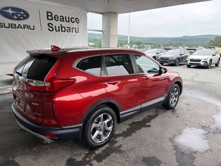 2017 Honda CR-V Touring in Saint-Georges, Quebec - 3 - w320h240px