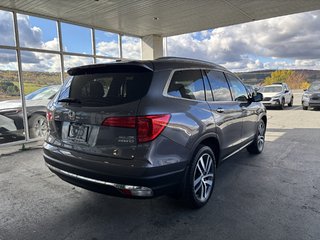 2017 Honda Pilot 4WD 4dr Touring in Saint-Georges, Quebec - 3 - w320h240px