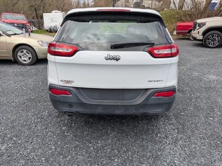 Jeep Cherokee FWD 4dr Sport 2014 à Saint-Georges, Québec - 5 - w320h240px