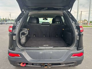 2018 Jeep Cherokee Trailhawk Leather Plus in Saint-Georges, Quebec - 6 - w320h240px
