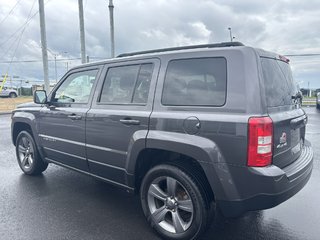 Jeep Patriot 4WD 4dr High Altitude 2015 à Saint-Georges, Québec - 4 - w320h240px