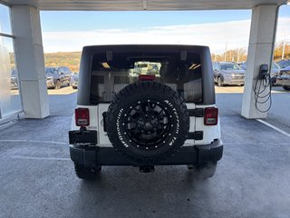 WRANGLER JK UNLIMITED Sahara 4x4 2018 à Saint-Georges, Québec - 4 - w320h240px