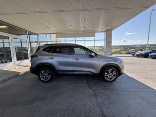 Kia Seltos EX AWD 2021 à Saint-Georges, Québec - 2 - w320h240px
