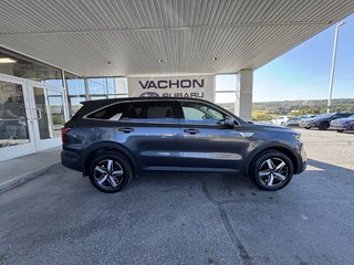 2023 Kia Sorento LX AWD in Saint-Georges, Quebec - 2 - w320h240px