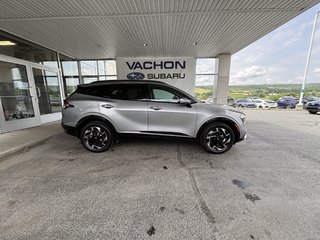 Kia Sportage EX Premium AWD w-Red Interior 2023 à Saint-Georges, Québec - 2 - w320h240px