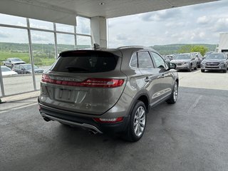 Lincoln MKC AWD 4dr Select 2017 à Saint-Georges, Québec - 3 - w320h240px