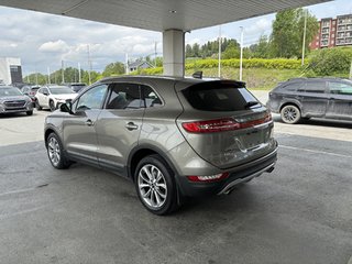 Lincoln MKC AWD 4dr Select 2017 à Saint-Georges, Québec - 5 - w320h240px