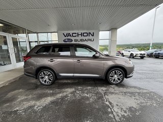 Mitsubishi Outlander AWC 4dr SE 2016 à Saint-Georges, Québec - 2 - w320h240px