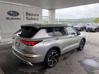 2023 Mitsubishi Outlander LE in Saint-Georges, Quebec - 3 - w320h240px