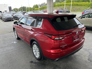 2024 Mitsubishi Outlander ES S-AWC in Saint-Georges, Quebec - 5 - w320h240px