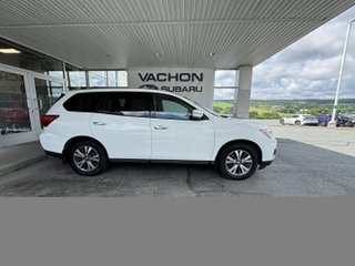 Nissan Pathfinder 4WD 4dr SV 2017 à Saint-Georges, Québec - 2 - w320h240px