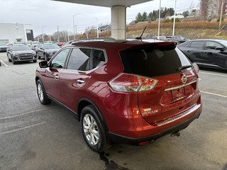 2016  Rogue AWD 4dr SV in Saint-Georges, Quebec - 5 - w320h240px