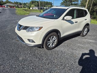 Nissan Rogue AWD 4dr SV 2016 à Saint-Georges, Québec - 3 - w320h240px