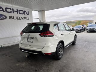 2017 Nissan Rogue FWD 4dr S in Saint-Georges, Quebec - 3 - w320h240px