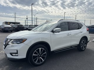 2017 Nissan Rogue AWD 4dr SL Platinum in Saint-Georges, Quebec - 3 - w320h240px