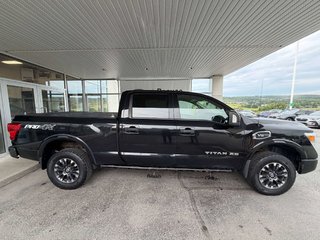 Nissan Titan XD PRO 2017 à Saint-Georges, Québec - 2 - w320h240px