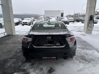 Scion FR-S 2dr Cpe Man 2013 à Saint-Georges, Québec - 4 - w320h240px