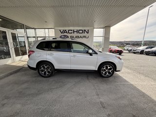 Subaru Forester 4dr Auto 2.0XT Premium 2015 à Saint-Georges, Québec - 2 - w320h240px