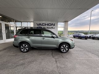 Subaru Forester 2.5i Premium CVT 2017 à Saint-Georges, Québec - 2 - w320h240px