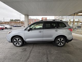 Subaru Forester 5dr Wgn CVT 2.5i Touring 2017 à Saint-Georges, Québec - 6 - w320h240px