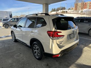 2021  Forester 2.5i Touring in Saint-Georges, Quebec - 6 - w320h240px
