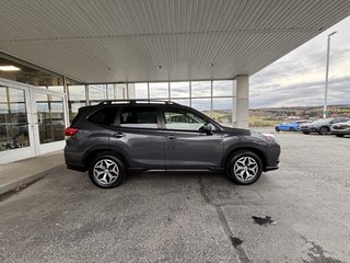 2023 Subaru Forester Touring CVT in Saint-Georges, Quebec - 3 - w320h240px