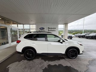 Subaru Forester  2023 à Saint-Georges, Québec - 3 - w320h240px