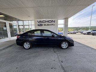 2015 Subaru Impreza 4dr Sdn CVT 2.0i w-Touring Pkg in Saint-Georges, Quebec - 2 - w320h240px