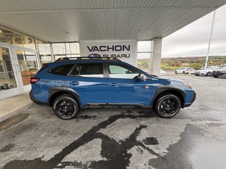 2022  Outback Wilderness CVT in Saint-Georges, Quebec - 3 - w320h240px