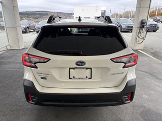 2022  Outback Touring CVT in Saint-Georges, Quebec - 5 - w320h240px